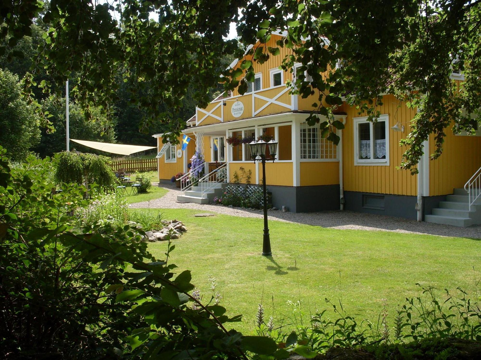 Hotel & Pensionat Bjorkelund Stenbrohult  Dış mekan fotoğraf